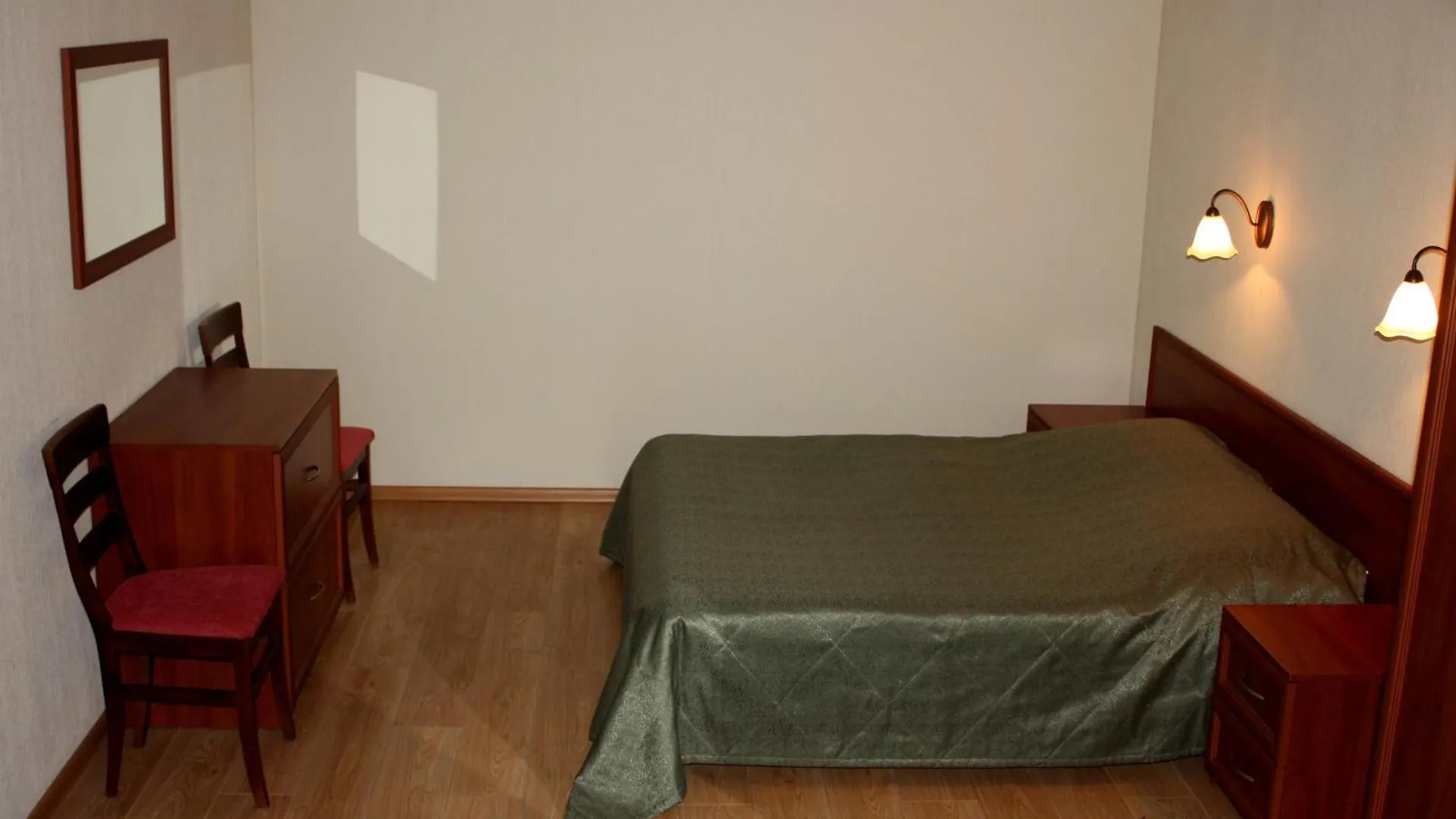 Hotel Mini-Hotel On Geroiv Energetykiv Street 18 Kiev